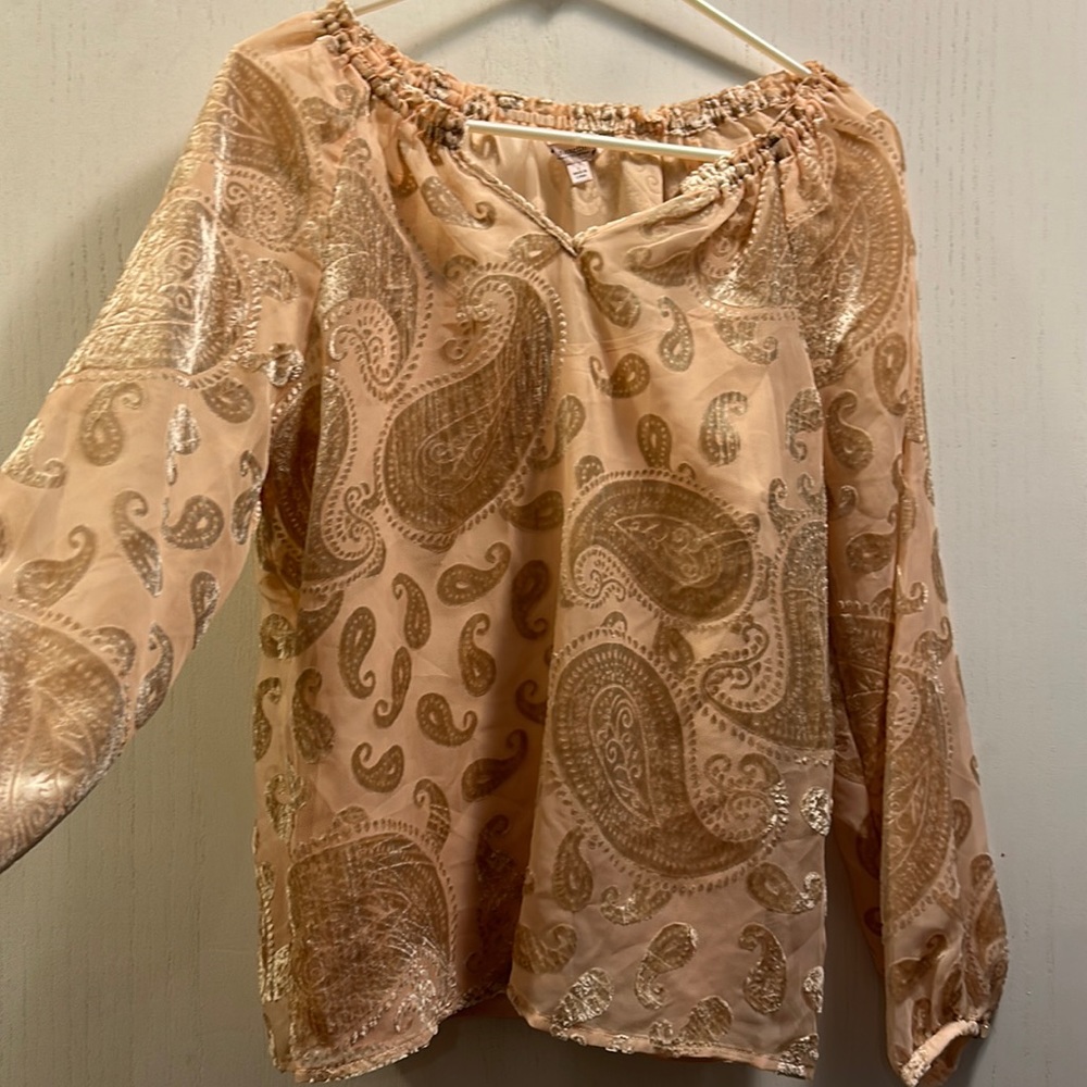NANETTE, NANETTE LEPORE “Modern Glam” burnout blouse with attached camisole. NWT